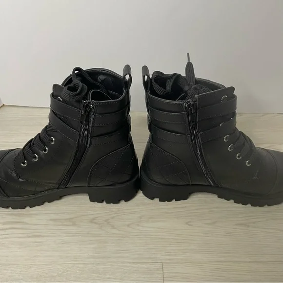 Xoxo Women’s Black Combat Boots Size 5 Faux Leather Side Zip Lace Up Buckle EUC - Picture 8 of 8